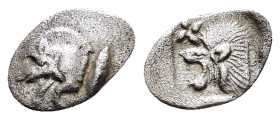 MYSIA.Kyzikos.(Circa 450-400 BC).Obol.

Condition : Good very fine.

Weight : 0.37 gr
Diameter : 11 mm