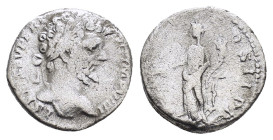 SEPTIMIUS SEVERUS.(193-211).Rome.Denarius.

Condition : Good very fine.

Weight : 2.8 gr
Diameter : 16 mm