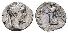 SEPTIMIUS SEVERUS.(193-211).Rome.Denarius.

Condition : Good very fine.

Weight : 2.6 gr
Diameter : 16 mm