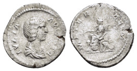JULIA DOMNA.(Augusta, 193-211).Rome.Denarius.

Condition : Good very fine.

Weight : 2.5 gr
Diameter : 19 mm