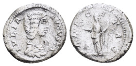 JULIA DOMNA.(Augusta, 193-211).Rome.Denarius.

Condition : Good very fine.

Weight : 3.05 gr
Diameter : 19 mm