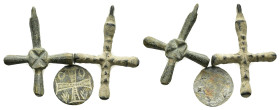 BYZANTINE EMPIRE.Bronze Cross Lots.(8th-10th century).Ae.

Condition : Good very fine.

Weight : gr
Diameter : mm