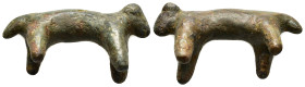 ANCIENT ROMAN BRONZE BULL STATUETTE.(1st - 2nd Century).Ae.

Condition : Good very fine.

Weight : 21.1 gr
Diameter : 43 mm