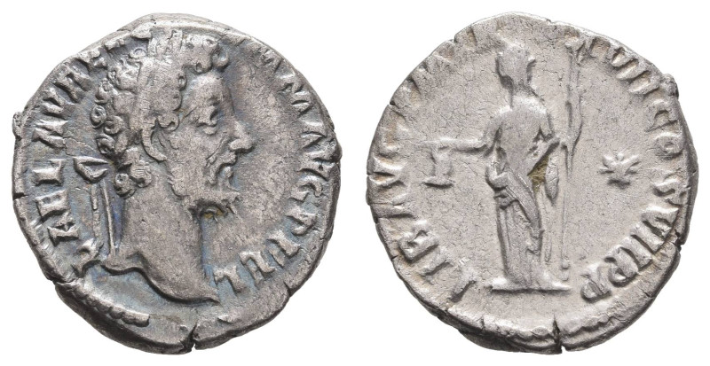 Antike Römer
Münzen Römische Kaiserzeit Commodus, 177-192, Denar (2,45 g). Av.:...