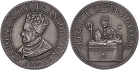 Medaillen Medaillen Ausland vor 1900
 Frankreich, Charles X., (Dm. ca. 34mm, ca. 15,38g), 1590 (spätere Prägung), unsign. Av: Gekröntes Brustbild nac...