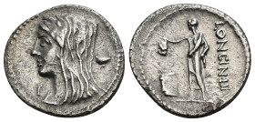 REPÚBLICA ROMANA. CASSIA. L. Cassius Longinus. Denario. Roma (63 a.C.). A/ Cabeza de Vesta a izq., detrás plato, delante I. R/ Ciudadano votando a izq...