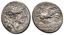 REPÚBLICA ROMANA. JUNIA. D. Iunius Silanus. Denario forrado. Roma (91 a.C.). A/ Cabeza de Roma a der., detrás M. R/ Victoria en biga a der.; encima VI...