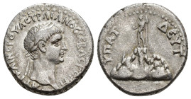 IMPERIO ROMANO. TRAJANO. Didracma. Cesarea (Capadocia) (98-99 d.C.). A/ Cabeza laureada a der. R/ Helios en la cima del monte Argeos; UPAT DEUT. AE 6,...