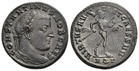 IMPERIO ROMANO. CONSTANTINO I. Follis. Aquileia (306-307). A/ Cabeza laureada a der.; CONSTANTINVS NOB CAES. R/ Marte avanzando a der. con lanza y tro...