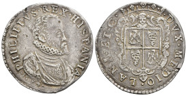 FELIPE II. Escudo de plata (ducatón). 1594. Milán. AR 28,65 g. 39 mm. Crippa-14/E. Pequeñas grietas. MBC.