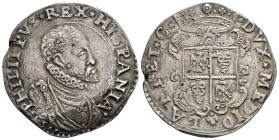 FELIPE II. Escudo de plata (ducatón). 1599. Milán. AR 31,91 g. 39,74 mm. Crippa-17/D. MBC/MBC+.