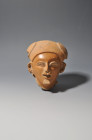 PREHISPÁNICO. Cultura Jama-Coaque. Fragmento de cabeza (355 a.C.-1532 d.C.). Cerámica. Altura 14,5 cm. Ex colección Barón Howard Strouth.