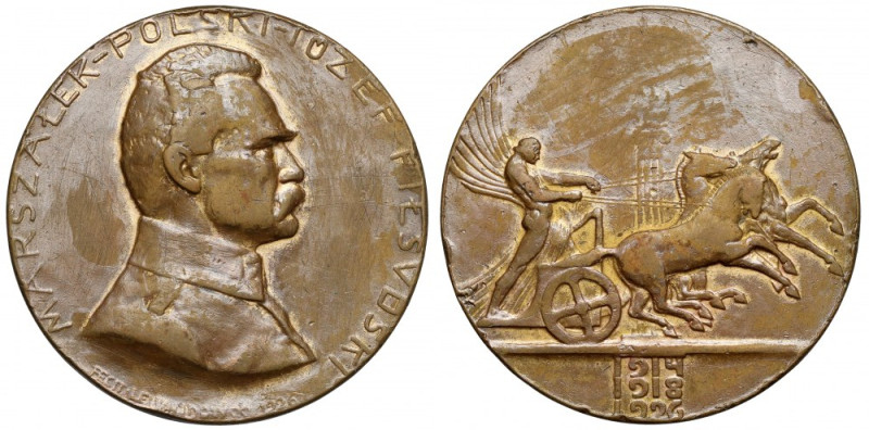 Medal, Józef Piłsudski 1926 Podrapany i polakierowany. Brąz, średnica 50 mm, wag...