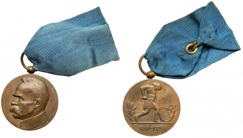 Medal Dziesięciolecia Odzyskanej Niepodległości 1918-1928 Oryginalna wstążka. Śr...