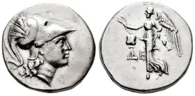 Pamphylia. Side. Tetradrachm. 205-100 BC. (Sng BN-674-6). (Sng von Aulock-4786). Anv.: Head of Athena right, wearing crested Corinthian helmet. Rev.: ...