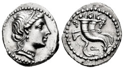 Cornelius. L. Cornelius Sylla Félix, imperator. Denarius. 81 BC. (Ffc-629). (Craw-375/2). (Cal-488). Anv.: Head of Venus right. Rev.: Q. (quaestor) be...