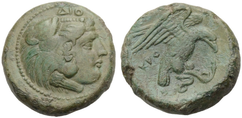 BRUTTIUM. KROTON. 
Bronze, 4. Jh. v. Chr. Kopf des Herakles mit Löwenhaube n. r...