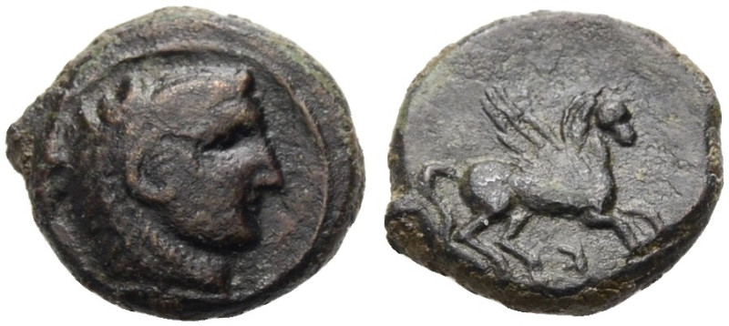 SIZILIEN. KEPHALOIDION. 
Kleinbronze, 344-336 v. Chr. Kopf des Herakles mit Löw...