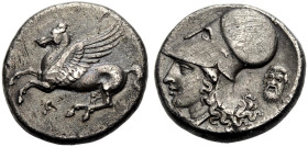 KORINTHIA. KORINTH. 
Stater, 4. Jh. v. Chr. Pegasos n.l. fliegend, darunter Koppa. Rv. Kopf der Athena n.l. mit korinthischem Helm, dahinter Silensma...