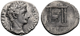 KAISERZEIT. 
Augustus, 27 v. Chr. -14 n. Chr. Denar, ca. 18 v. Chr. Münzstätte in Spanien. Büste mit L. n. r., von l. CAESARI - AVGVSTO. Rv. SPQR Cur...