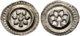 LINDAU, MÜNZSTÄTTE DES ADLIGEN DAMENSTIFTS. 
Pfennig um 1260. Linde mit 7 Blättern, der Stamm ist unten gerade abgeschnitten; Perlkreis mit 40 Perlen...