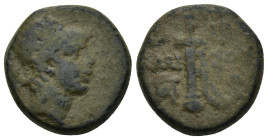 Pontos. Amisos. AE (20mm, 8.17 g). 111/105 - 95/90 BC. Anv.: Helmeted head of Ares right. Rev.: AΜΙ-ΣΟΥ, sword in sheath, between two monograms.