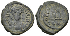Maurice Tiberius Æ 40 Nummi. (29mm, 13.71 g) D N MAVRC TIbЄRI P P A, helmeted and cuirassed bust facing, holding globus cruciger and shield / Large M,...