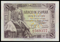 1945. 1 peseta. (Ed. D49) (Ed. 448) (Pick 128a). 15 de junio, Isabel la Católica. Sin serie. Manchitas. S/C-.