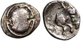 BOEOTIA. Tanagra. Early-mid 4th century BC). Obol (silver, 0.92 g, 11 mm). Boiotian shield. Rev. T-A Forepart of horse right. BCD Boiotia 289-295. Nea...
