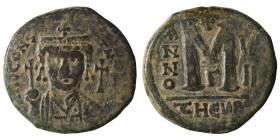 Tiberius II Constantine, 578-582. Follis (bronze, 15.56 g, 31 mm), Theoupolis (Antioch). d m TIb CONS-TANT PP AVC Crowned bust of Tiberius II Constant...
