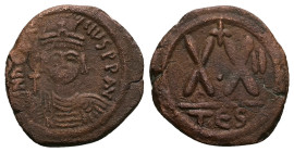 Heraclius, AD 610-641. AE, Half Follis. 4.14 g. 22.29 mm. Thessalonica.
Obv: dN hRAC-LIVSPPAV. Plumed-helmeted and cuirassed bust facing, bearded, hol...