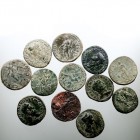 IMPERIO ROMANO LOTES DE CONJUNTO Lote de 12 monedas. AE. Medios bronces del Alto Imperio. Examinar. MBC a BC-