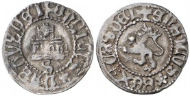 Enrique IV (1454-1474). Sevilla. 1/4 de real. (AB. 706 var). 0,85 g. Orlas circulares. Muy atractiva. Ex Áureo & Calicó 04/07/2012, nº 268. Rarísima. ...