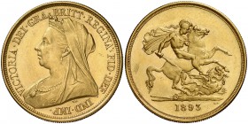1893. Gran Bretaña. Victoria. 5 libras. (Fr. 394) (Kr. 787). 39,96 g. AU. Leves golpecitos. Escasa. EBC-.