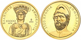1993. Grecia. 10000 dracmas. (Fr. 33) (Kr. 161). 8,67 g. AU. 2500º Aniversario de la Democracia. En estuche oficial con certificado. Proof.