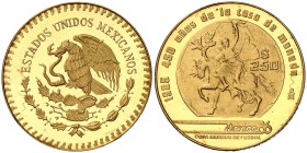 1985. México. 250 pesos. (Fr. 188) (Kr. 506.2). 8,57 g. AU. Mundial de Fútbol-México '86. Proof.