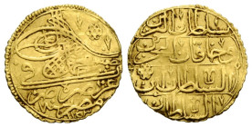 Mahmûd I. 1143-1168 H./1730-1754 AD.
 1/2 Zer-i mahbûb 1143 H Misr (Kairo). 14.9 mm Gold. Mit Walizeichen Kreuzknoten mit seitlichen Halbkreisbögen n...