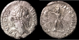 Septimius Severus. (193-211 AD). Denar. (18mm, 3,03g) Rome. Obv: MM VERUS PIVS AVG. laureate bust of Septimius Severus right. Rev: Hercules walking le...