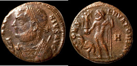 Licinius I. (317-320 AD). Follis. (17mm, 2,90g) Antioch. Obv: IMP LICINIVS AVG. draped bust of Licinius holding scepter left. Rev: IOVI CONSERVATORI A...