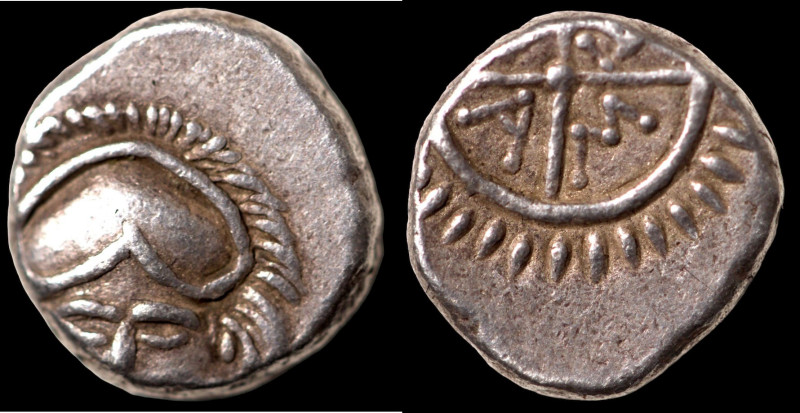 Thrace. Mesembria. (450-350 BC) AR Diobol. (5mm, 1,21g) Obv: corinthian helmet. ...