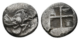 IONIA, Klazomenai (5th Century BC.) AR Obol.
Obv: Forepart of winged boar right.
Rev: Quadripartite square incuse.
Condition: Fine/VF
Weight: 1.06...