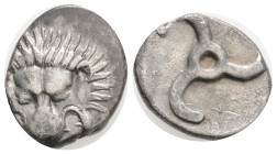 Greek
Dynasts of Lycia. Perikles 380-360 BC. 1/3 Stater AR, 16 mm., 2,7 g.
Facing lion\'s scalp / Triskeles.
Falghera 217; SNG Copenhagen -; SNG von A...