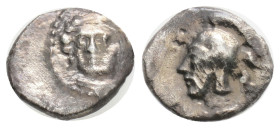 CILICIA, Tarsos, Time of Pharnabazos and Datames (Circa 379-372 BC) obol, 0.62 gr. 9,8 mm.