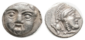 Greek, PISIDIA, Selge (Circa 4th century BC) AR obol (4,9 mm, 1 g)
Obv: Head of gorgoneion facing with flowing hair.
Rev: Head of Athena right, wearin...