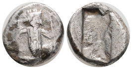 Greek
ACHAEMENID EMPIRE. Time of Darios I to Xerxes II (485-420 BC). Sardes.
AR Siglos (16,5 mm 4,7 g)
Obv: Persian king in kneeling-running stance ri...