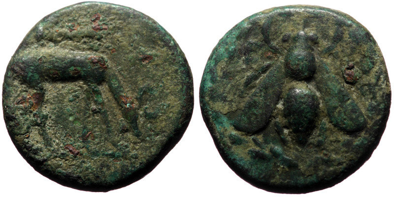 Ionia, Ephesos (ca 190-150 BC) AE (Bronze, 17mm, 3.78g) Aristol[oxos], magistrat...