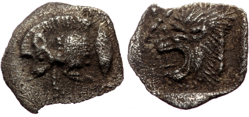 Mysia, Kyzikos (ca 525-475 BC) AR Tetartemorion (Silver, 8mm, 0.19g) 
Obv: Forep...