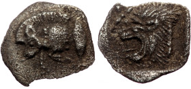 Mysia, Kyzikos (ca 525-475 BC) AR Tetartemorion (Silver, 8mm, 0.19g) 
Obv: Forepart of boar left; tunny to right 
Rev: Head of roaring lion left; star...