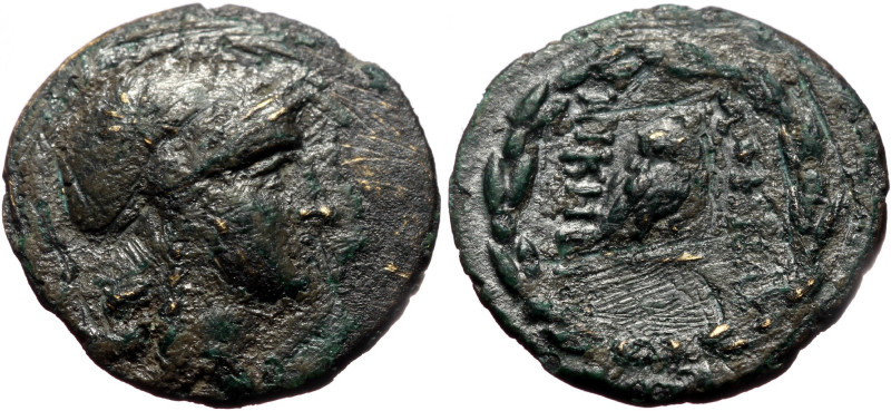 Mysia, Pergamon AE (Bronze, 1,65g, 15mm) ca late 2nd-1st century BC
Obv: Helmete...