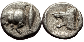 Mysia, Kyzikos (ca 525-475 BC) AR Diobol (Silver, 1.20g, 10mm) 
Obv: Forepart of boar to left, a tunny on right. 
Rev: Head of a roaring lion facing t...